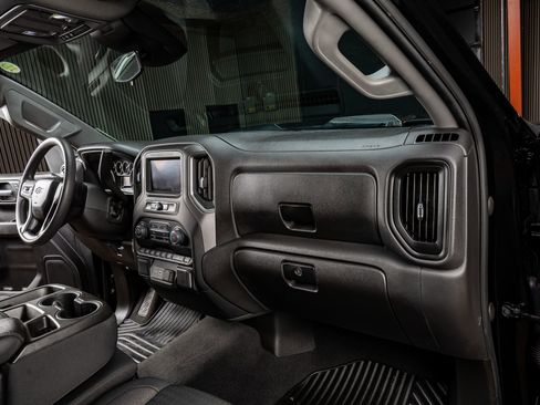 Used 2022 Chevrolet Silverado 1500 Custom Trail Boss image 18