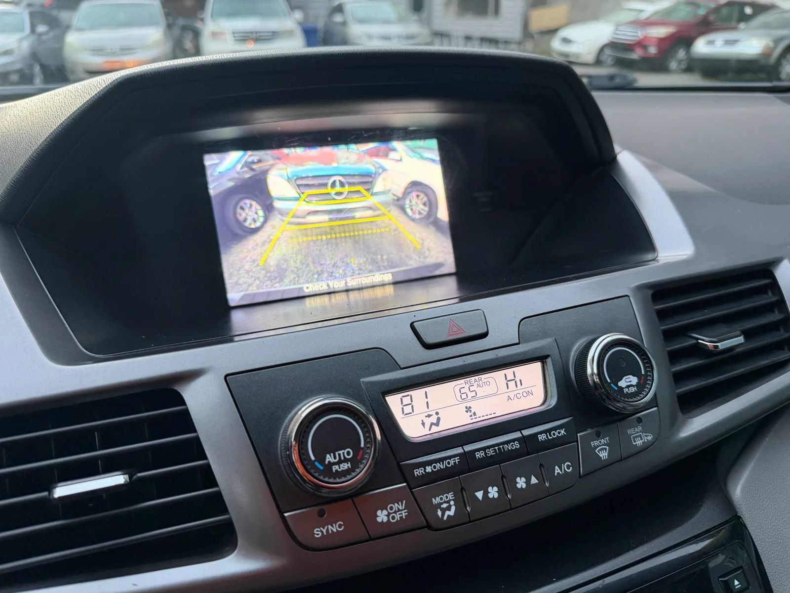Used 2015 Honda Odyssey EX image 39