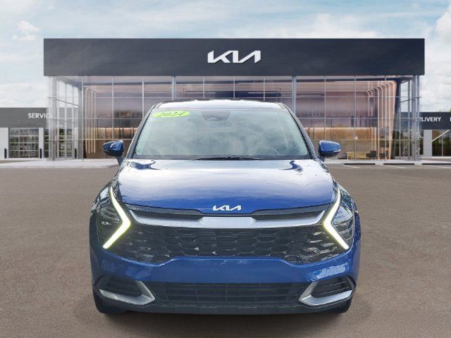 Certified 2024 Kia Sportage EX FWD image 2