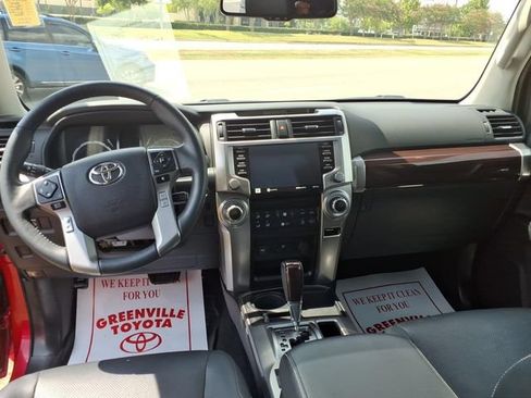Used 2021 Toyota 4Runner Limited RWD image 10