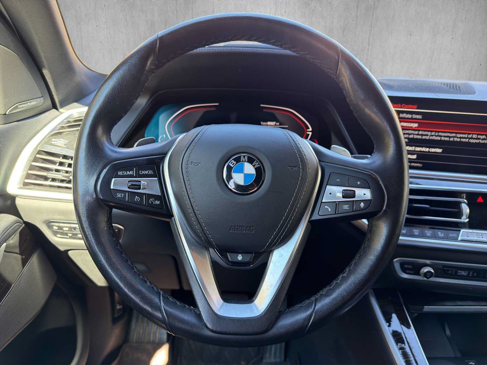 Used 2021 BMW X5 xDrive40i w/ Premium Package AWD/4WD image 11