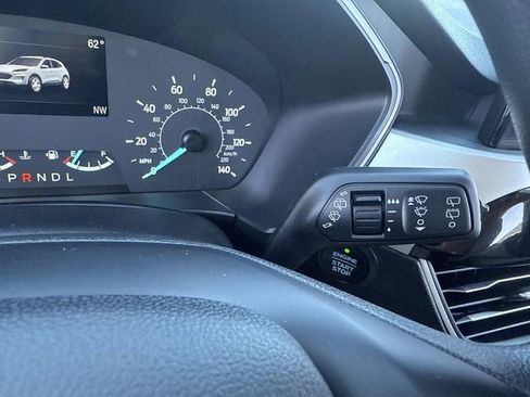 Certified 2022 Ford Escape SE image 31