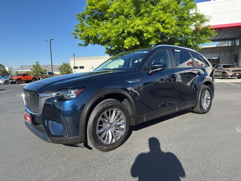 Used 2025 MAZDA CX-90 3.3 Turbo w/ Select Package AWD/4WD image 5