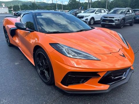 Used 2023 Chevrolet Corvette Stingray Preferred Conv w/ Z51 Performance Package RWD image 2