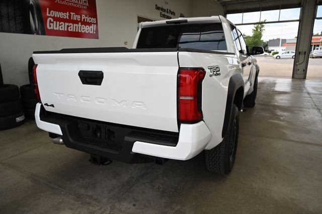 New 2026 Toyota Tacoma TRD Off-Road AWD/4WD image 6
