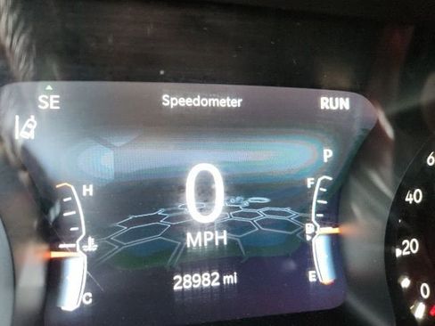 Used 2024 Jeep Compass Latitude image 13