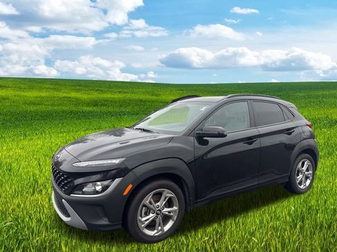 Used 2023 Hyundai Kona SEL image 10