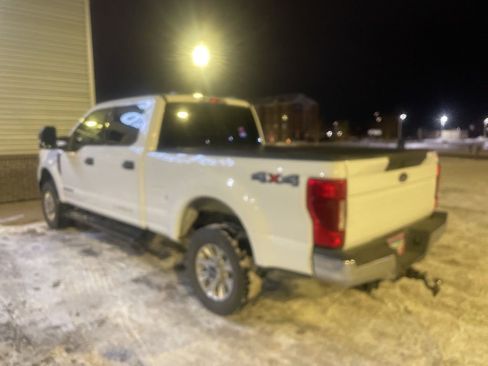 Used 2021 Ford F250 XLT image 13