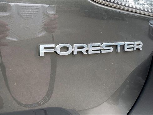 Used 2021 Subaru Forester Premium w/ Popular Package #1 image 21