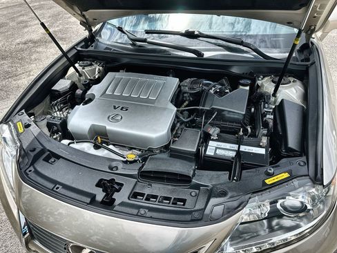 Used 2014 Lexus ES 350 w/ Luxury Package FWD image 30