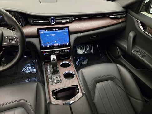 Certified 2023 Maserati Quattroporte GT RWD image 22