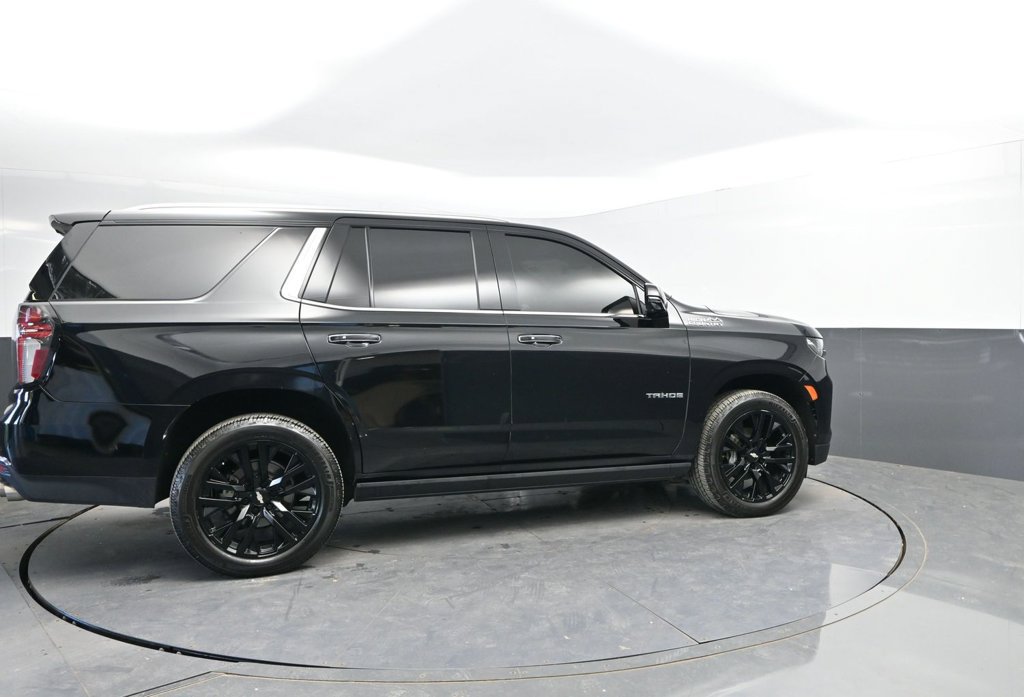 Used 2021 Chevrolet Tahoe High Country w/ Premium Package AWD/4WD image 8