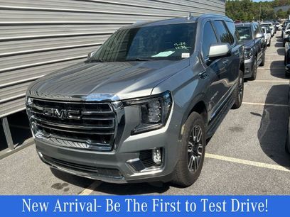 Used 2023 GMC Yukon SLT w/ SLT Luxury Package