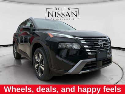 Used 2025 Nissan Rogue SL w/ Tech Package