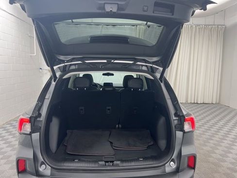Used 2022 Ford Escape SEL w/ SEL Stealth AWD Package image 8