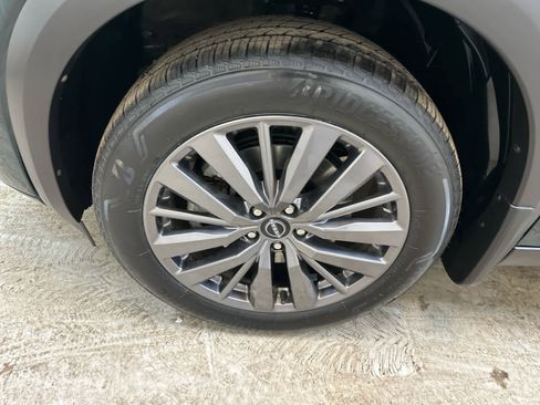 Certified 2023 Nissan Pathfinder SL w/ SL Premium Package image 13