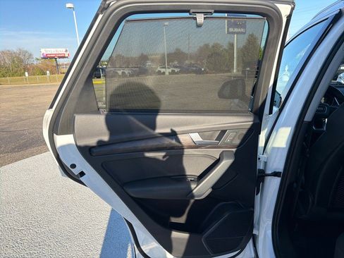 Used 2020 Audi Q5 e Premium Plus w/ Premium Plus Package image 9