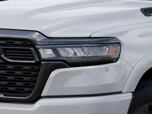 New 2026 RAM 1500 Big Horn AWD/4WD image 11