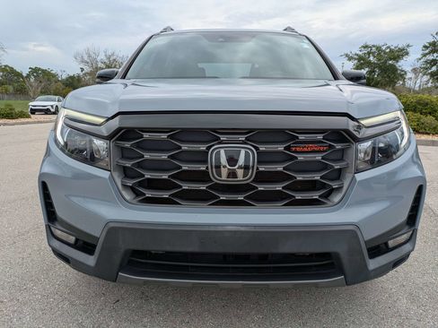 Used 2023 Honda Passport TrailSport image 3