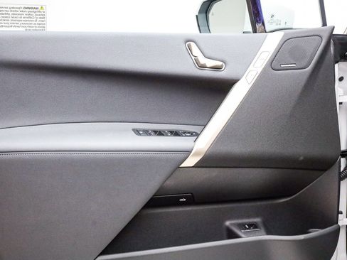 New 2026 BMW iX xDrive60 w/ Premium Package image 21