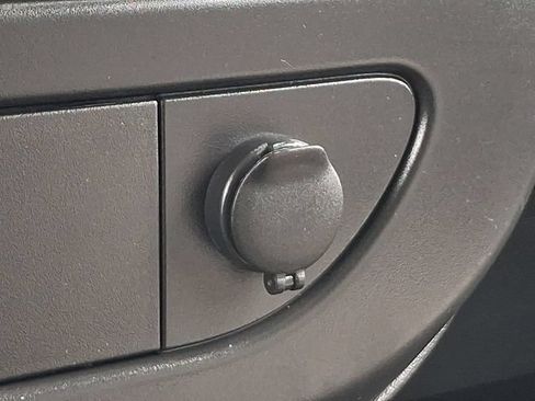 Used 2025 GMC Savana 3500 LT w/ LT Preferred Equipment Group RWD image 19