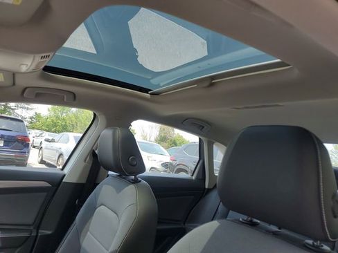 New 2026 Volkswagen Jetta SE image 18