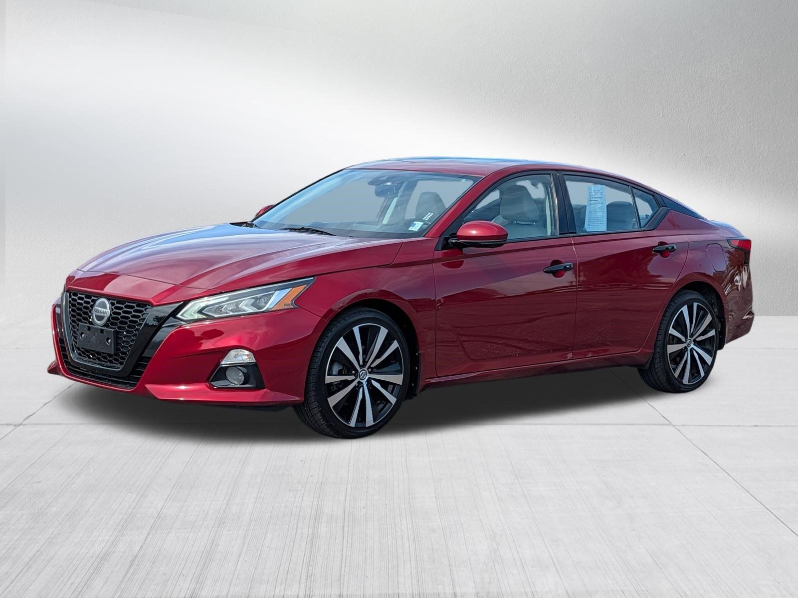 Used 2020 Nissan Altima 2.5 Platinum AWD/4WD image 3