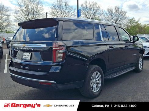 Certified 2024 Chevrolet Suburban LT AWD/4WD image 5