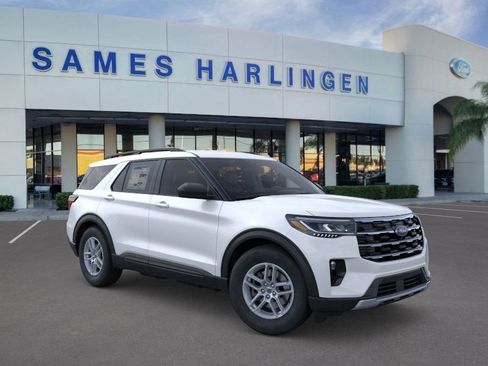 New 2026 Ford Explorer Active w/ Active Comfort Package image 7