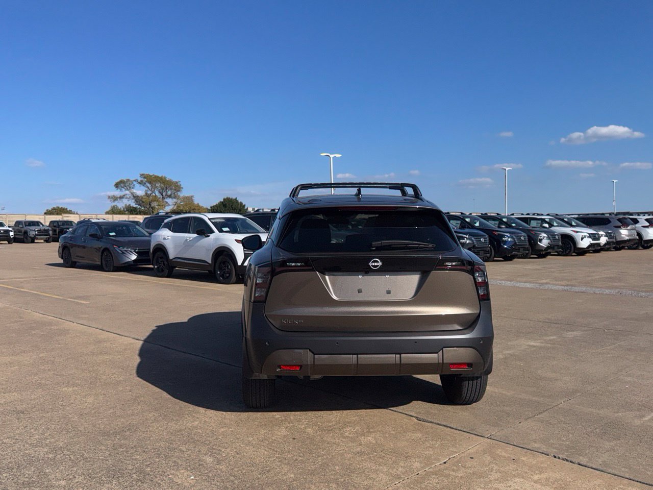 Used 2026 Nissan Kicks SV w/ Cold Weather Package FWD image 22