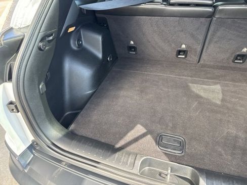 Used 2019 Jeep Cherokee Latitude Plus image 39