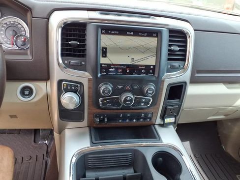 Used 2018 RAM 1500 Laramie w/ Convenience Group RWD image 15