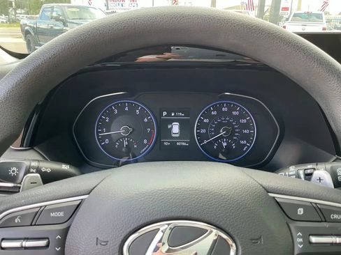 Used 2020 Hyundai Palisade SE FWD image 16