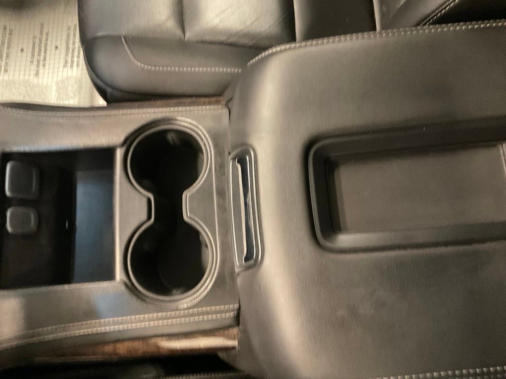 Used 2016 Chevrolet Suburban LT AWD/4WD image 22