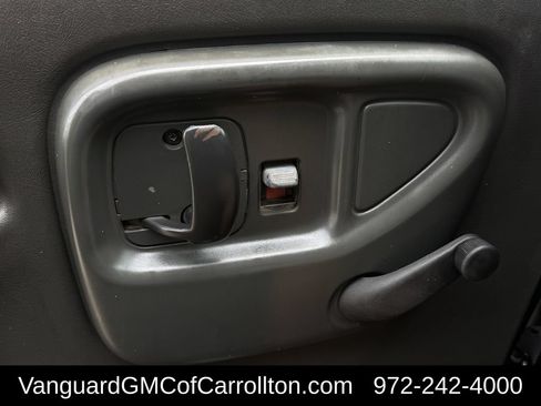 Used 2003 Chevrolet Kodiak C4500 2WD Regular Cab image 21