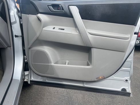 Used 2008 Toyota Highlander 4WD image 11