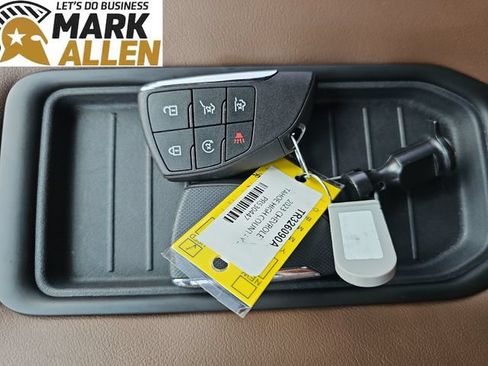Used 2023 Chevrolet Tahoe High Country w/ Advanced Technology Package AWD/4WD image 36