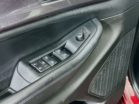 Used 2023 Jeep Grand Cherokee L Laredo image 15