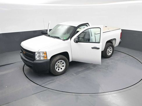 Used 2013 Chevrolet Silverado 1500 W/T RWD image 34