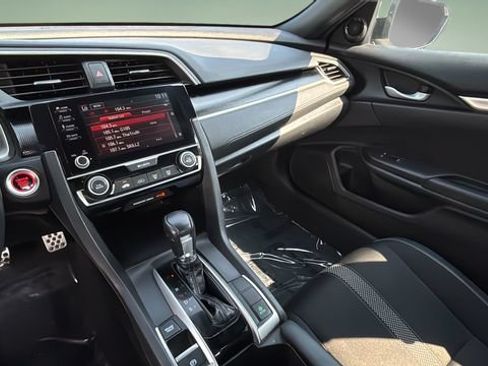 Used 2021 Honda Civic Sport image 24
