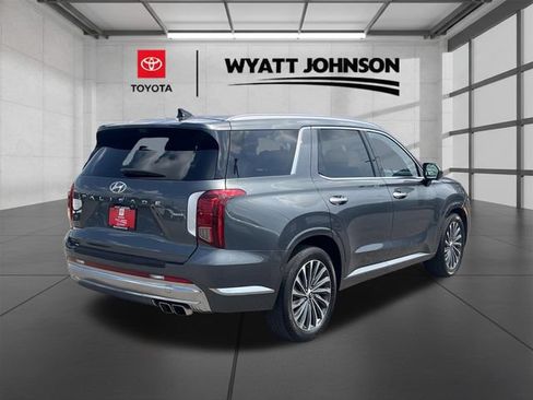 Used 2024 Hyundai Palisade Calligraphy AWD/4WD image 5