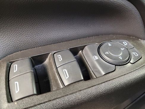 Used 2023 Chevrolet Equinox LT FWD image 27