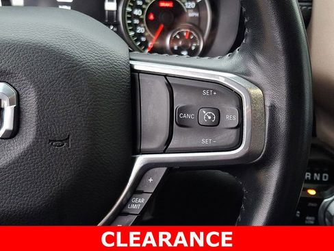 Used 2022 RAM 1500 Laramie AWD/4WD image 23