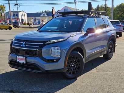New 2025 Mitsubishi Outlander Trail Edition