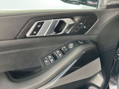 Used 2025 BMW X5 xDrive40i w/ Executive Package AWD/4WD image 10