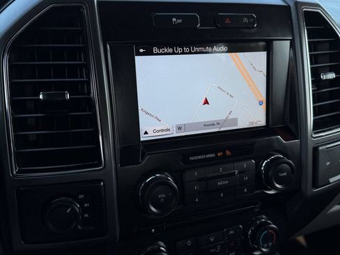Used 2018 Ford F150 XLT w/ Equipment Group 302A Luxury AWD/4WD image 25