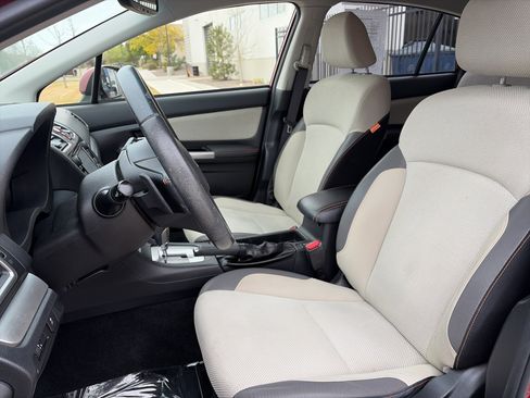 Used 2016 Subaru Crosstrek 2.0i Premium image 14