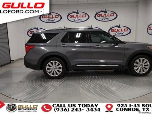 Used 2021 Ford Explorer Limited w/ Equipment Group 301A image 9