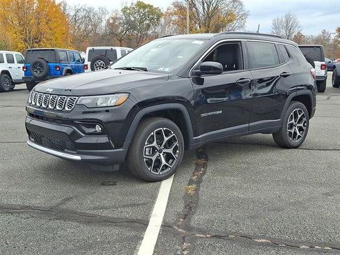 New 2026 Jeep Compass Limited image 2