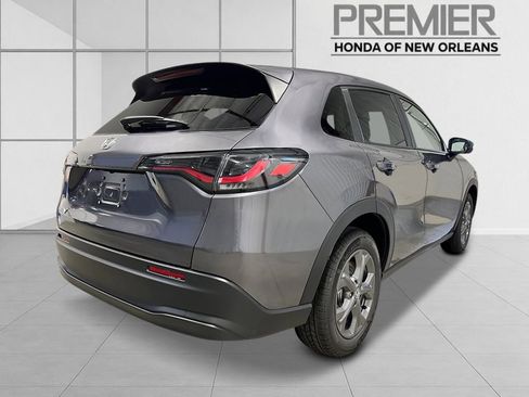 New 2026 Honda HR-V LX image 5